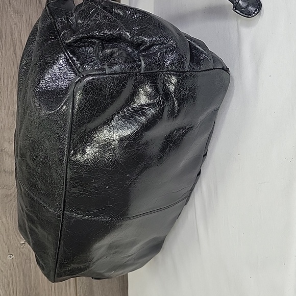 Hobo International Black Leather Shoulder Bag - Picture 8 of 12